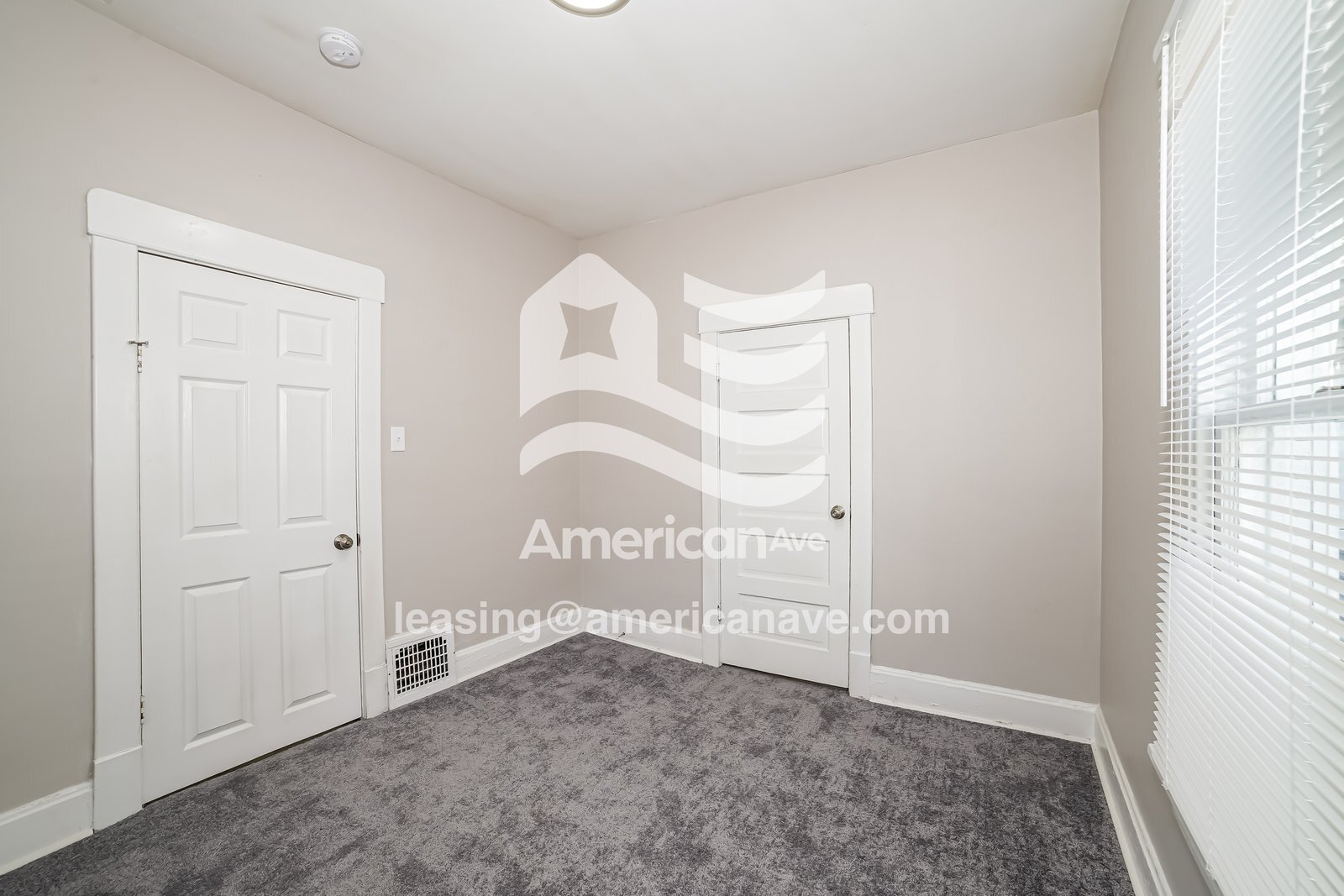 Building Photo - 906 W Virginia Ave