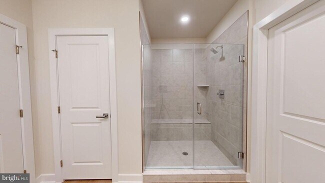 Building Photo - 12850 Mosaic Pk Wy