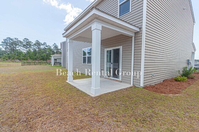 Building Photo - 5 Bedroom Home in Myrtle Beach