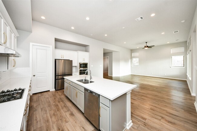 Building Photo - 2901 Apple Rose Ln