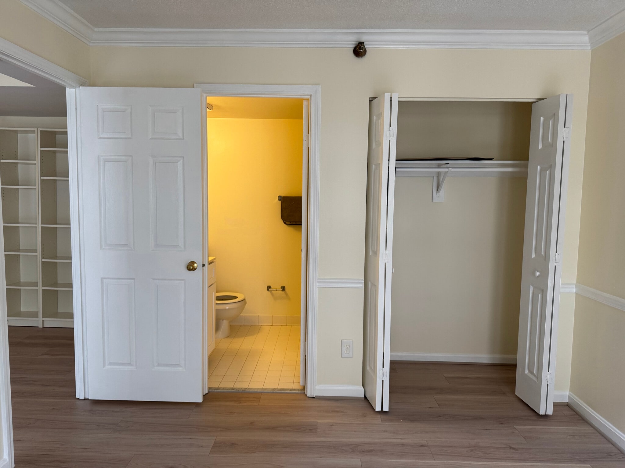 Bedroom #2 - 2400 Clarendon Blvd