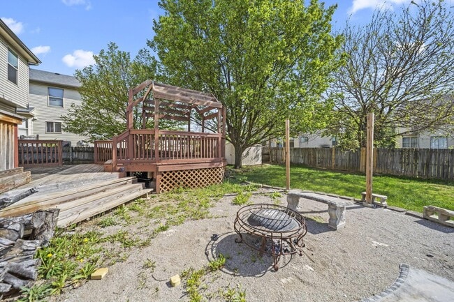 Building Photo - 3268 Stadler Dr