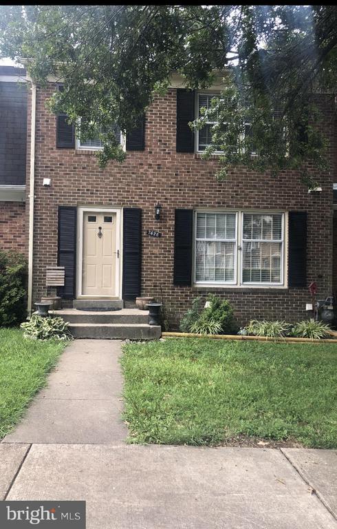 Building Photo - 7426 Erska Woods Court