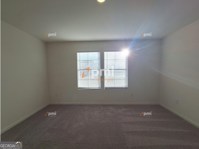 Building Photo - 516 Liberty Hall Dr