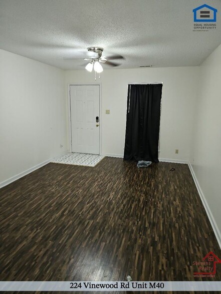Building Photo - 224 Vinewood Rd