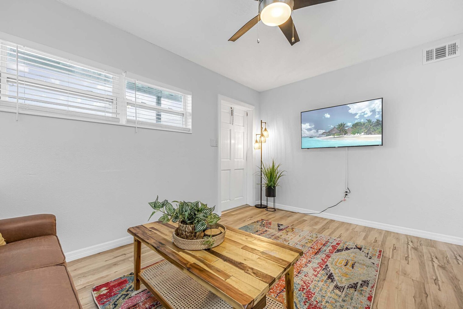 Building Photo - 3524 S Atlantic Ave