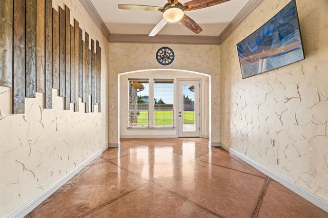 Building Photo - 422 Rugged Dr