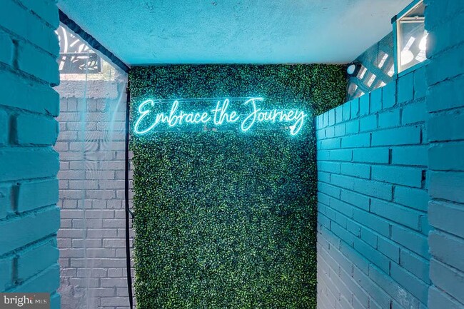 Building Photo - 325 57th St NE