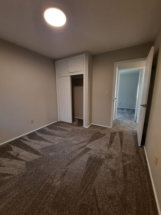 Building Photo - 3 BEDROOM | 1 BATH | RANCH STYLE HOME | SOUTH
