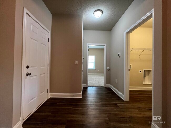 Building Photo - 31573 Shearwater Dr