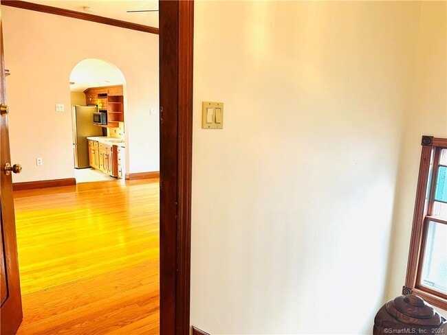 Building Photo - 21 Cottage St