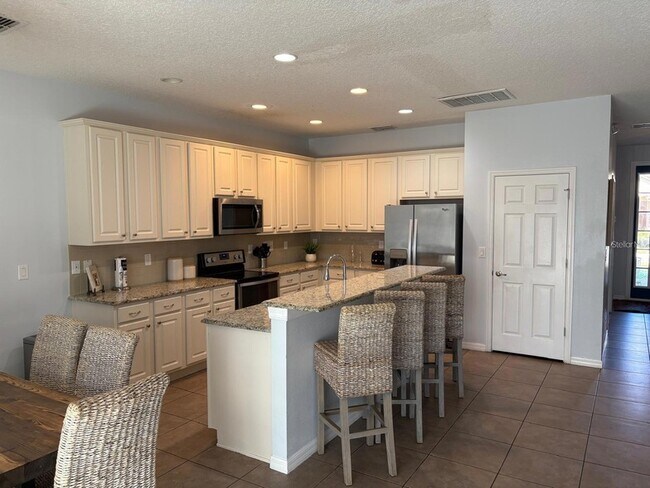 Building Photo - 4445 Shiva Loop