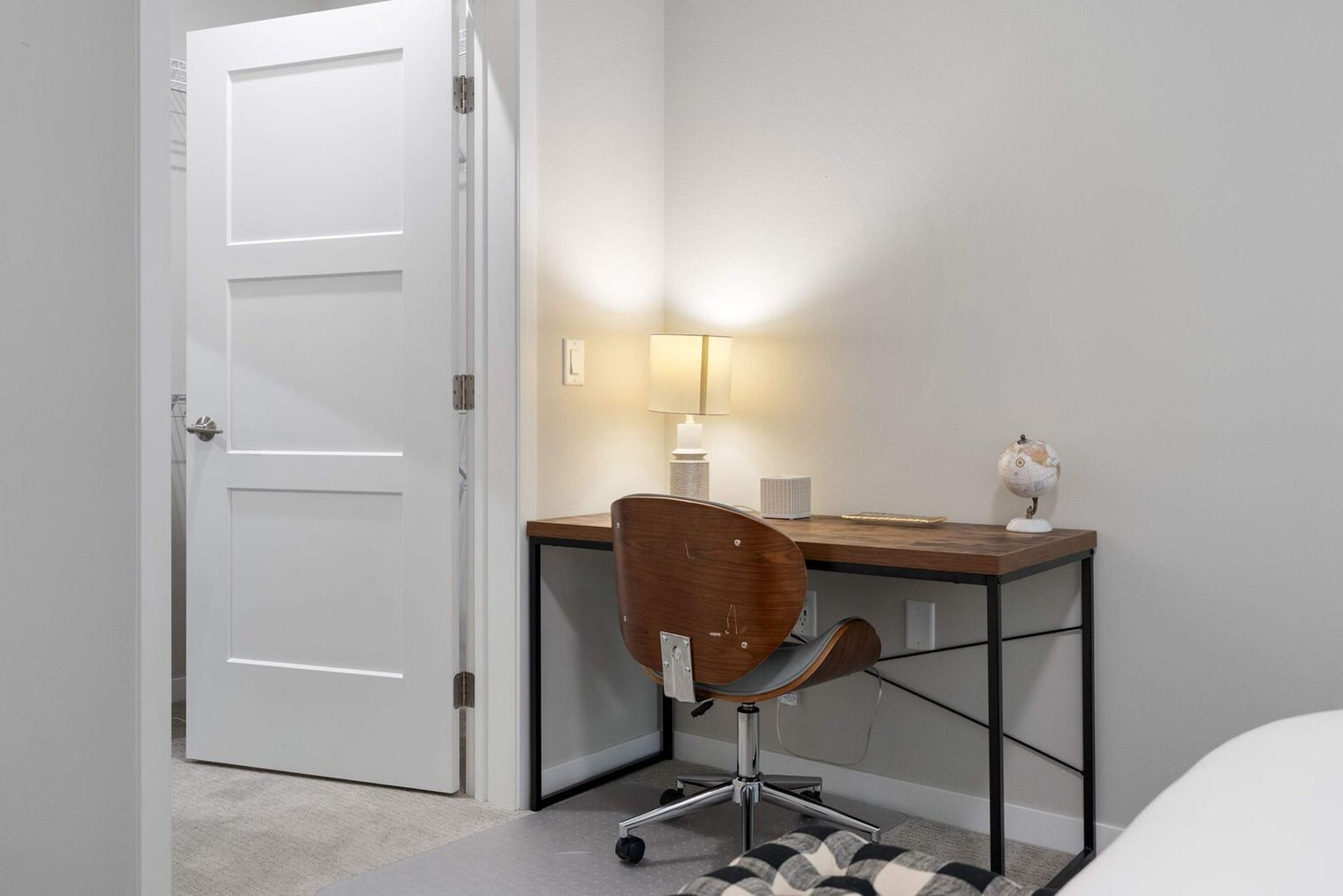 Building Photo - 601 Sand Pearl Ln