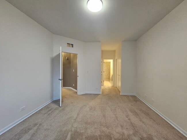 Building Photo - 8808 Concord Ln