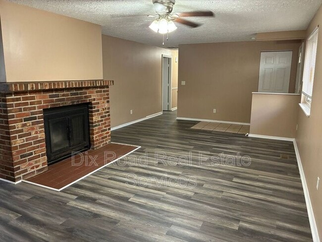 Building Photo - 7106 Lunceford Dr