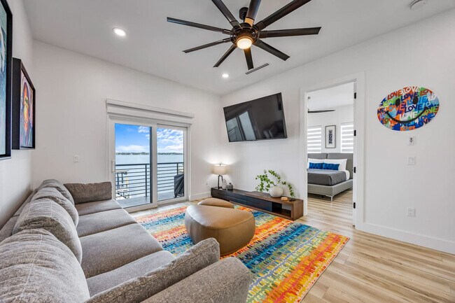 Building Photo - 2175 S Tropical Trail