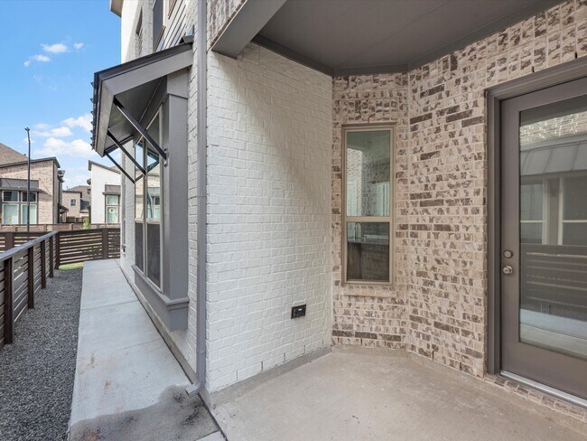 Building Photo - 16646 Texas Hill Country Rd