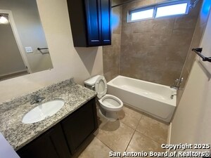 Building Photo - 6850 Lakeview Dr.