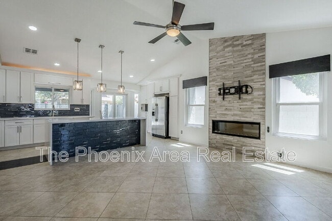 Building Photo - 3778 E Acoma Dr