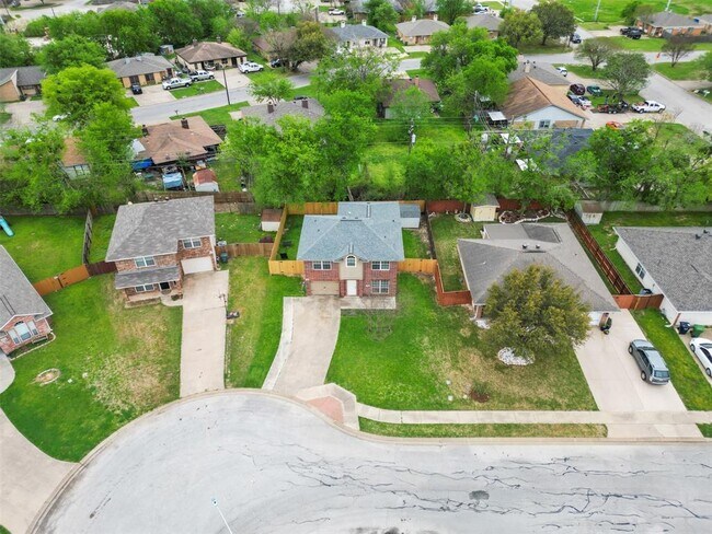 Building Photo - 2812 Allen Ridge Dr