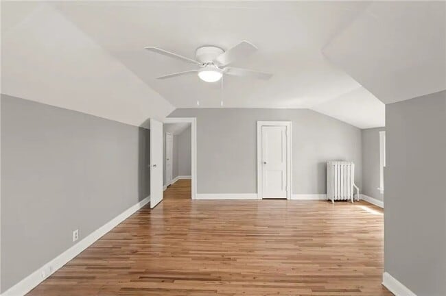 Building Photo - Updated 3 BR/1 BA Single-Family Home in St...