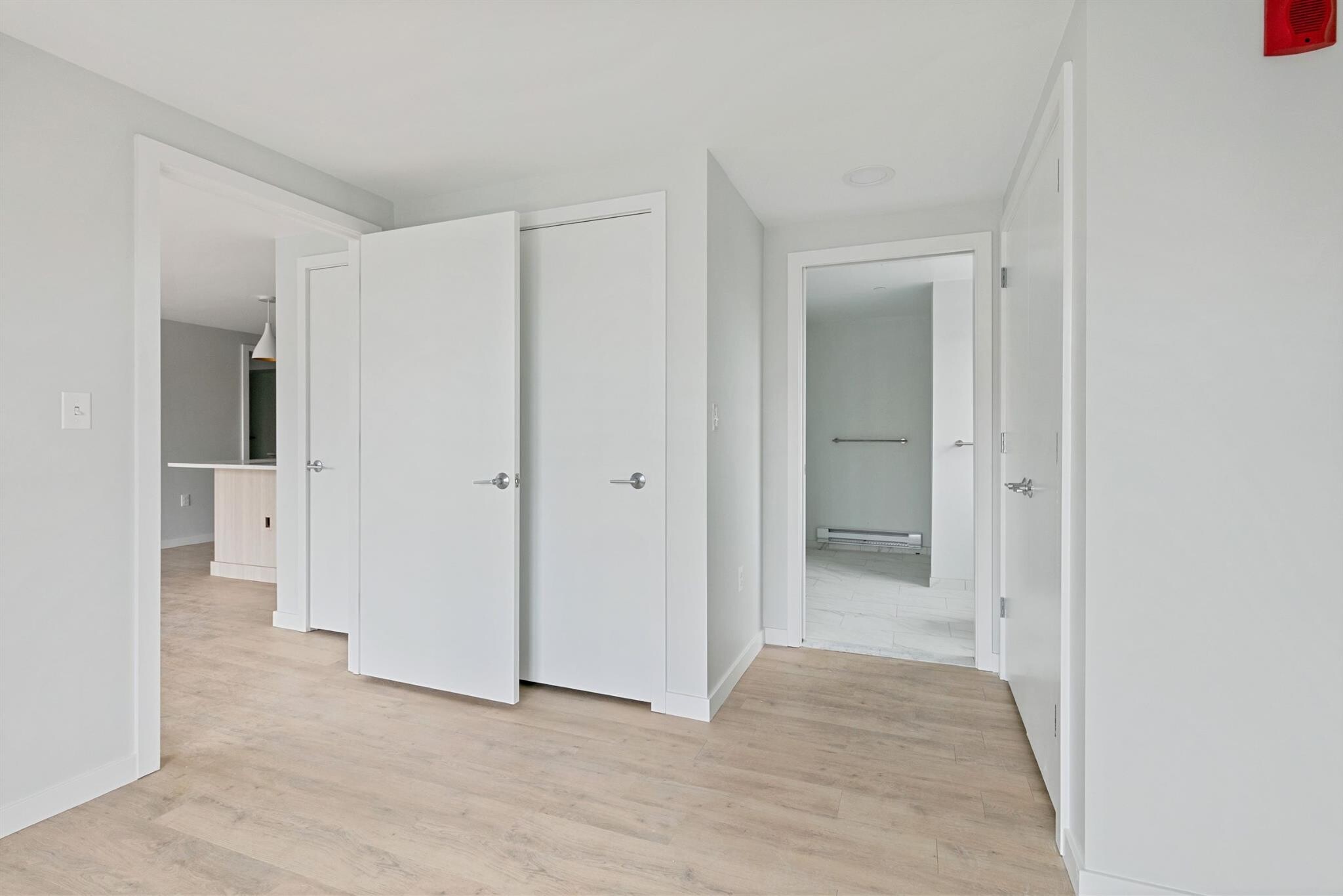 Building Photo - 28 Soden St