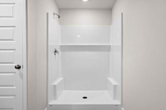 Building Photo - 7337 Morningside Dr