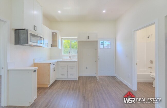 Building Photo - 25168 E 17th St