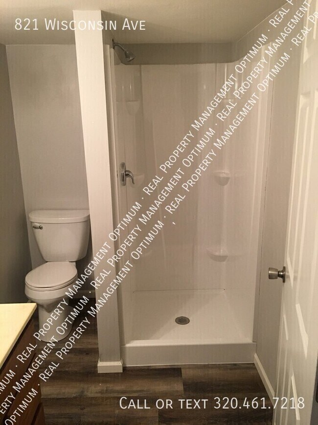 Building Photo - 821 Wisconsin Ave