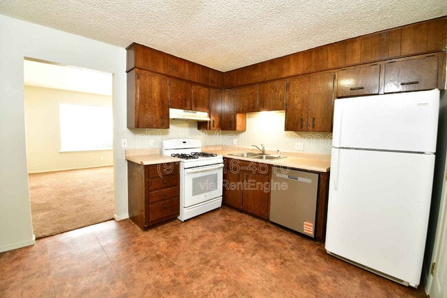 Building Photo - 14025 S 287th E Ave