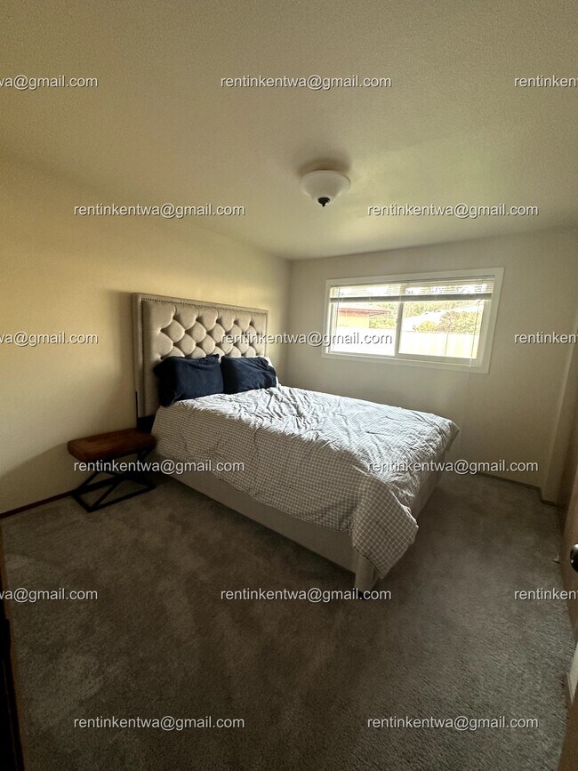 Building Photo - 4234 S 252nd Pl