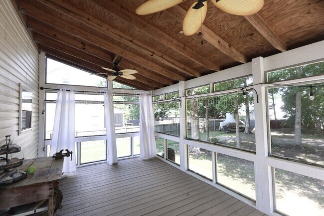 Building Photo - 8418 Newbys Mill Dr