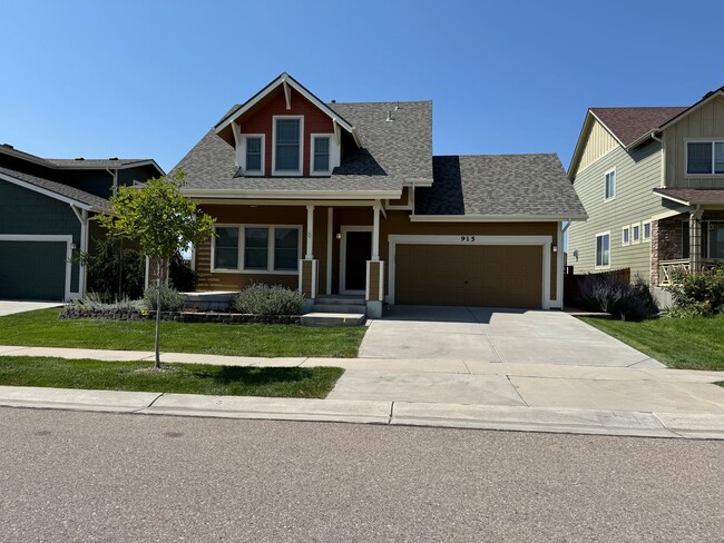 Primary Photo - 915 Ridge Runner Dr