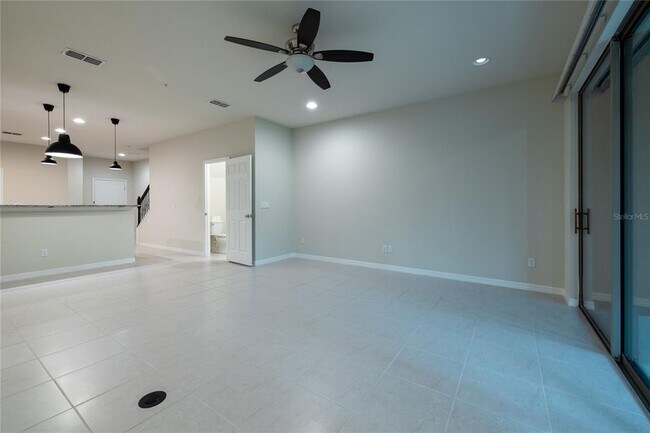 Building Photo - 1280 Pavia Dr