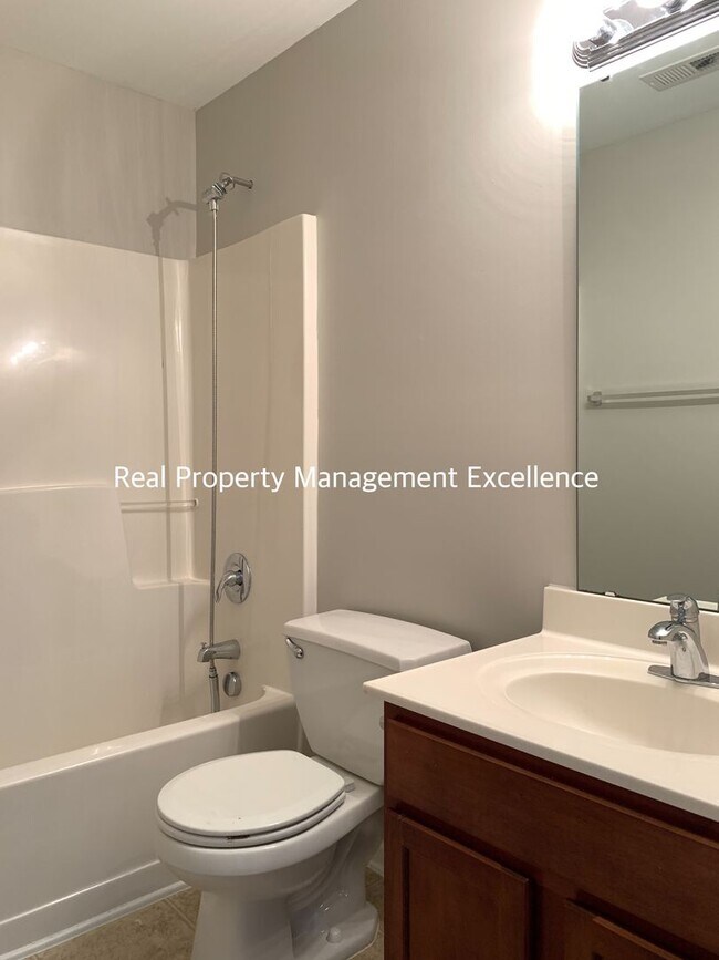Building Photo - Amazingly Spacious Residence, Available In...