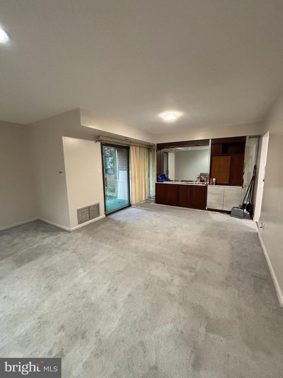Building Photo - 6317 Park Heights Ave
