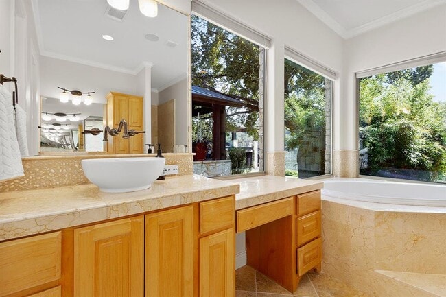 Building Photo - 3113 Ski Shores Terrace