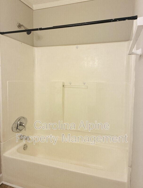 Building Photo - 416 Stirrup Ct