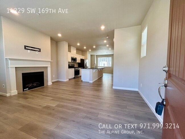 Building Photo - 14229 SW 169th Ave