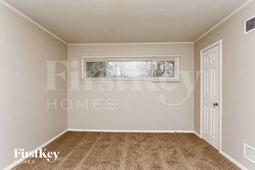 Building Photo - 2904 Woodworth Pl