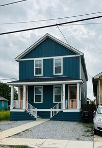 Building Photo - 2630 Myrtle St