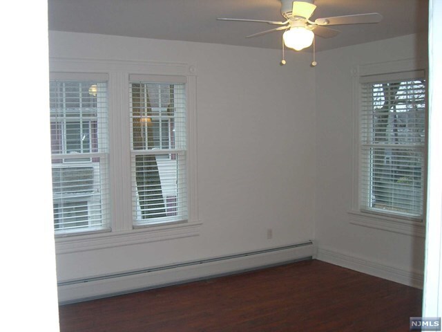 Building Photo - 27 Bellevue Terrace