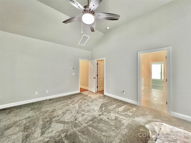 Building Photo - 1326 Ashe Mdw Dr