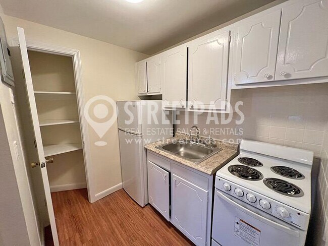 Primary Photo - 1 bedroom in Boston MA 02134