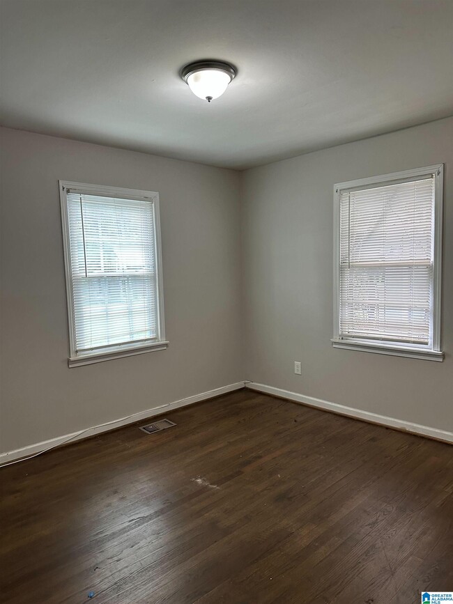 Building Photo - 6720 Frankfort Ave