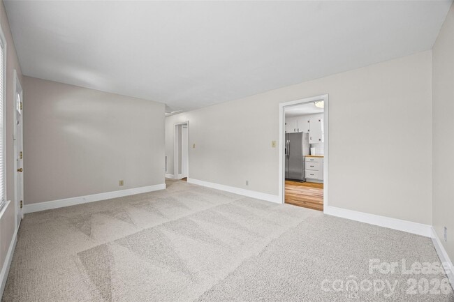 Building Photo - 4827 Harcourt Ln