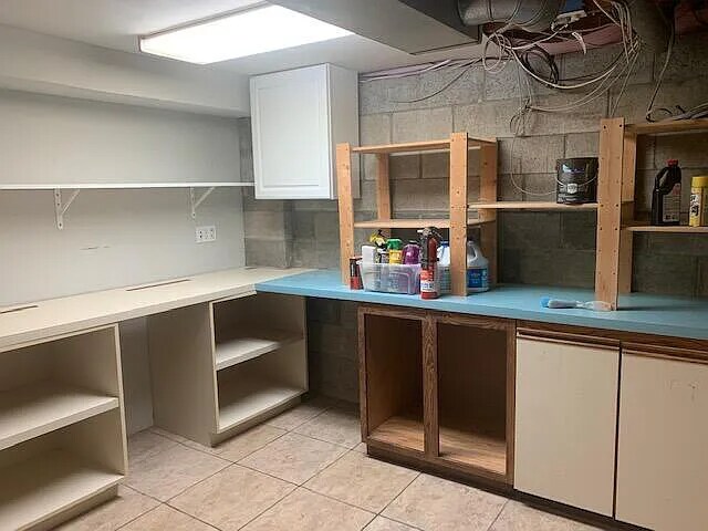 Building Photo - 5125 Singleton Dr