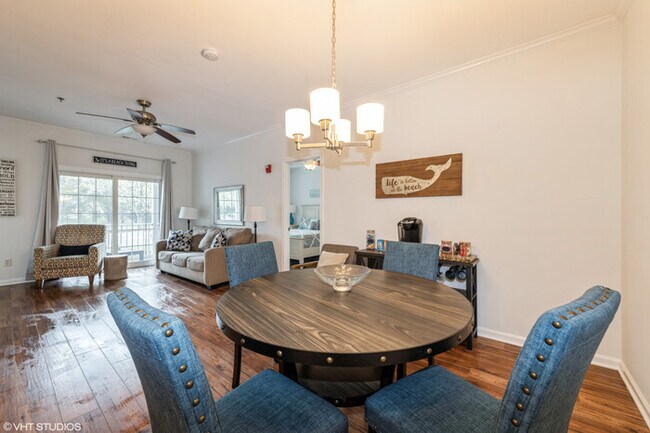 Building Photo - Beach Bliss: Cozy Condo Near Rehoboth & Lewes