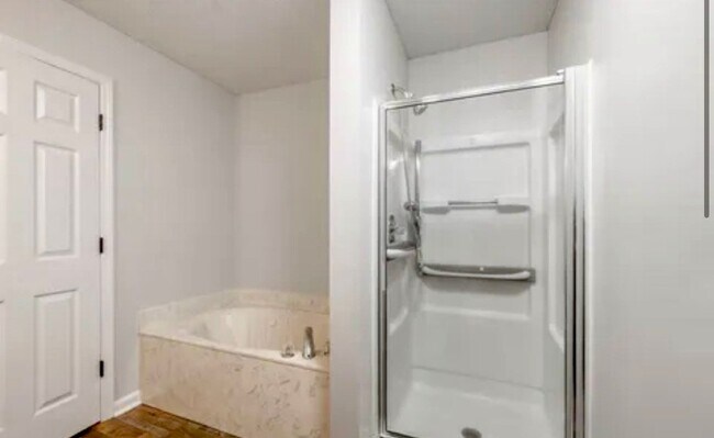 Building Photo - 5428 Bradley Dr