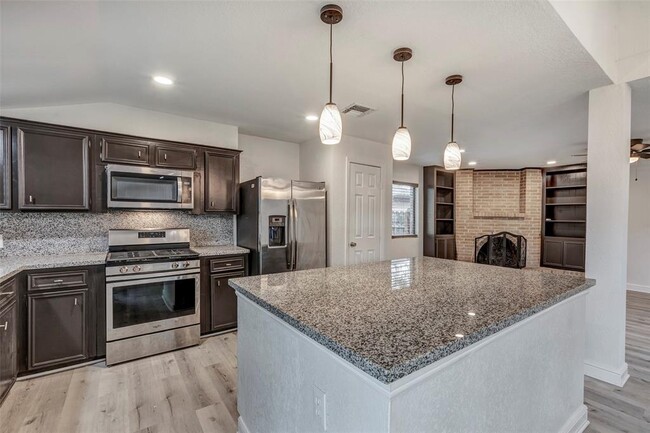 Building Photo - 10618 Sageberry Dr